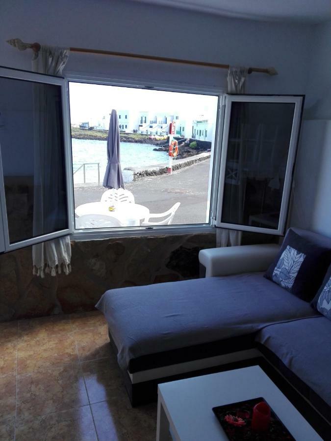 El Charco Apartment Orzola Exterior photo