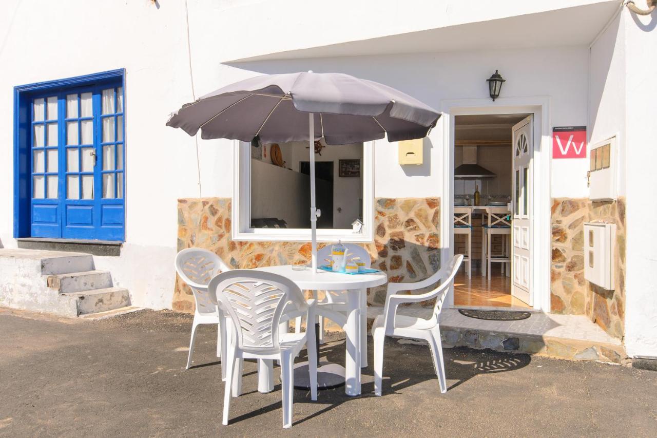 El Charco Apartment Orzola Exterior photo